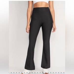 Old Navy Extra High-Waisted PowerSoft Flare Leggings for Women